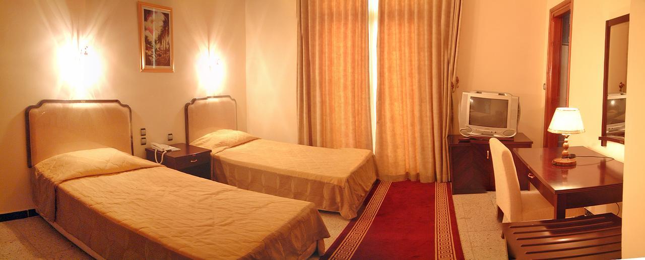 אנאבה Hotel Le Majestic מראה חיצוני תמונה