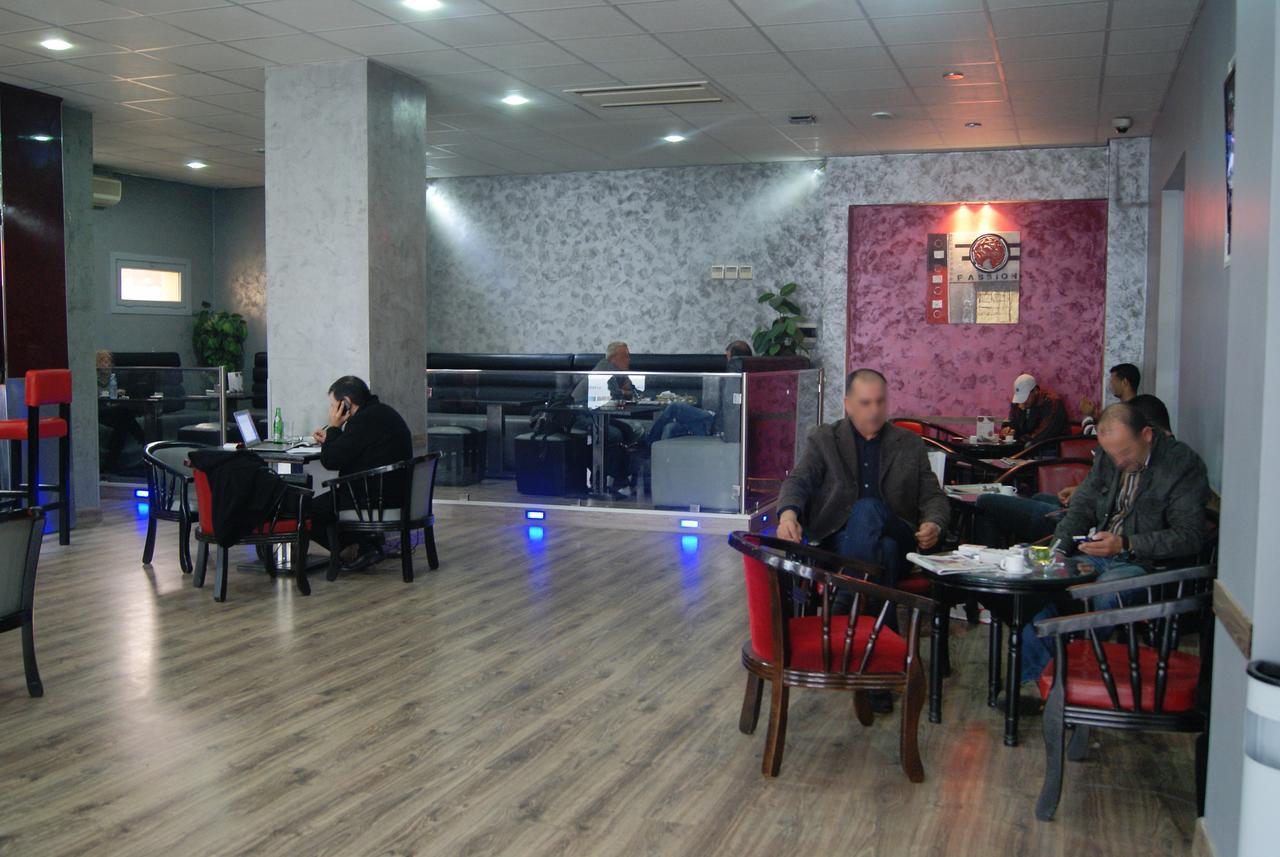 אנאבה Hotel Le Majestic מראה חיצוני תמונה